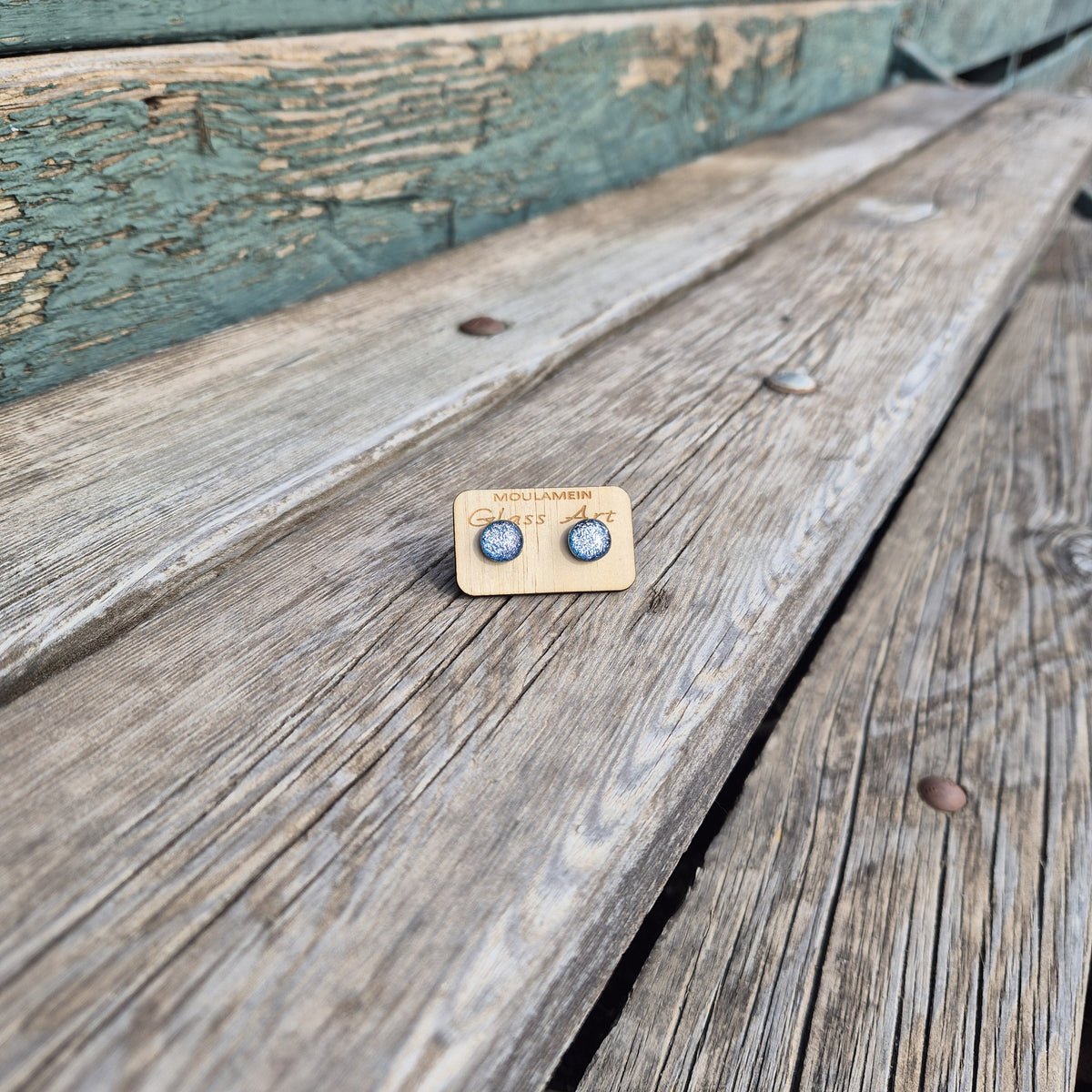 FUSED GLASS STUDS