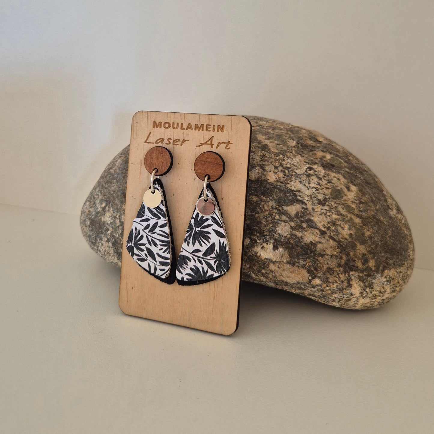 LEATHER EARRINGS