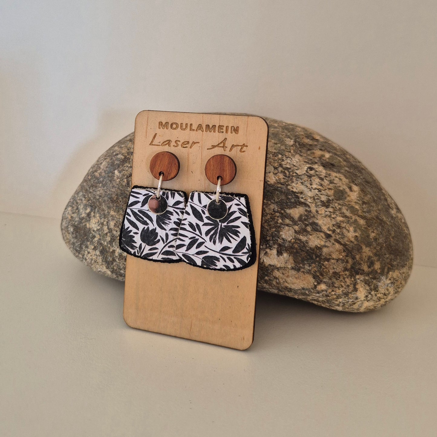 LEATHER EARRINGS