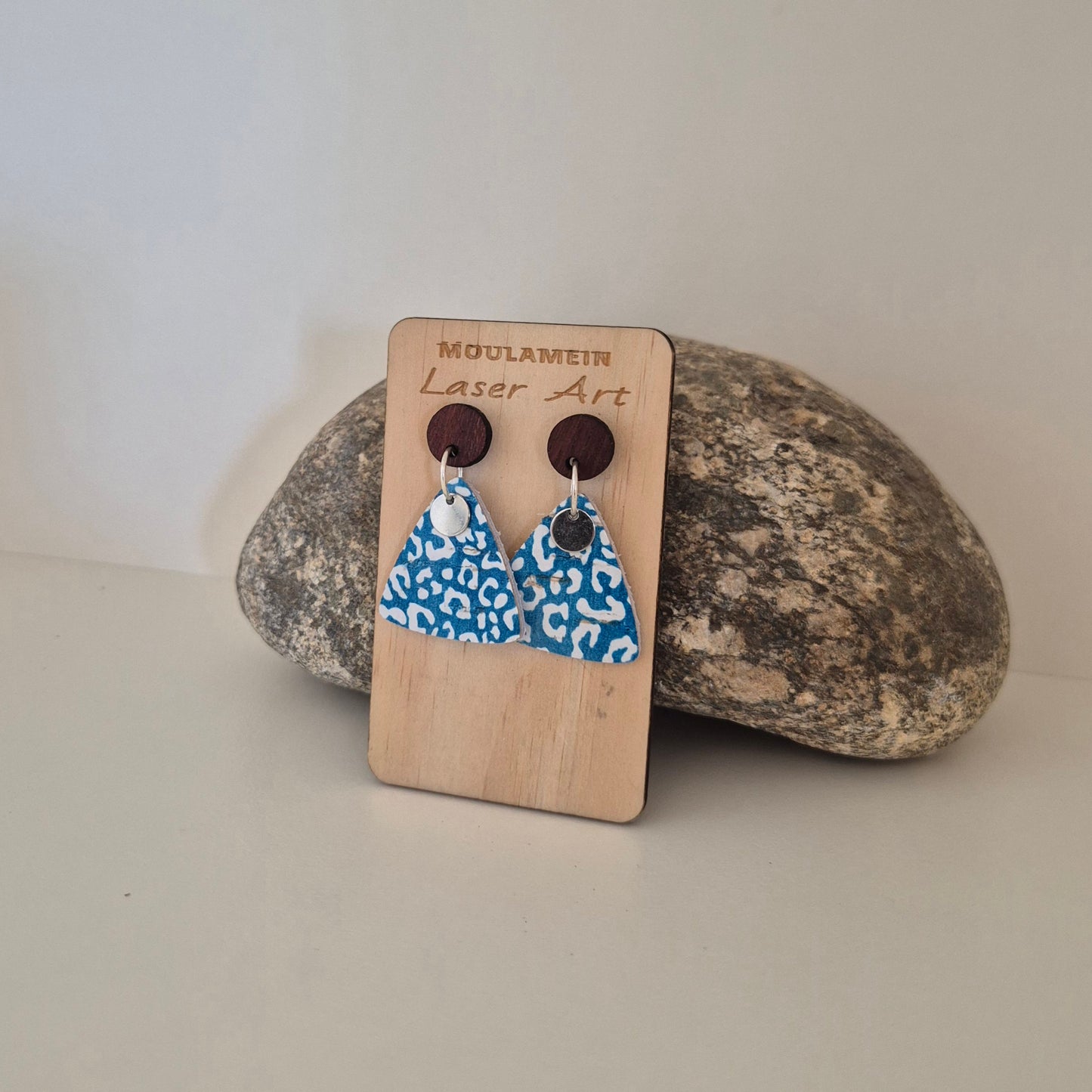 LEATHER/CORK EARRINGS