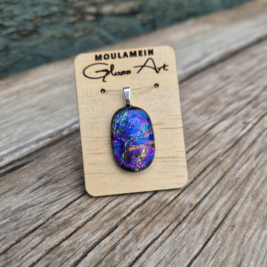 FUSED GLASS PENDANT