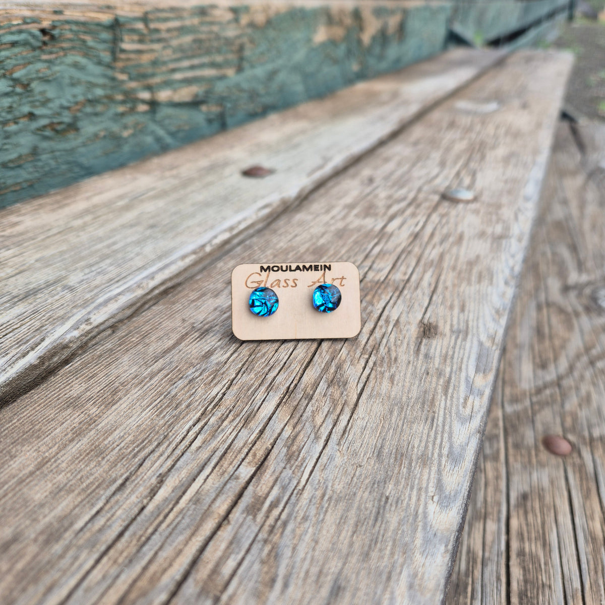 FUSED GLASS STUDS