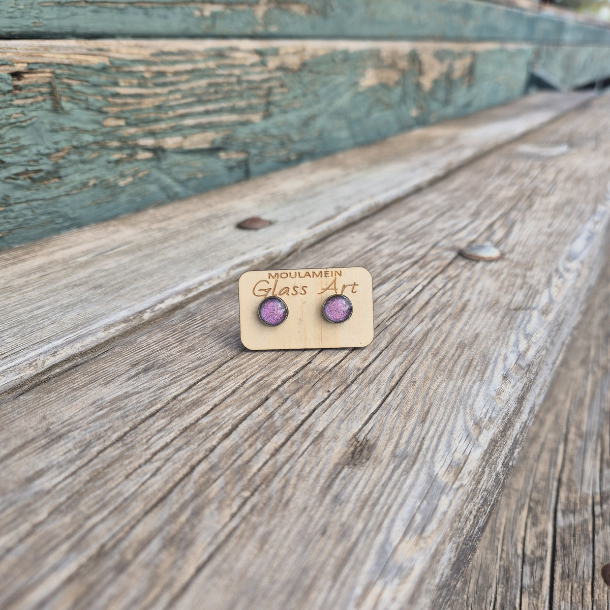 FUSED GLASS STUDS